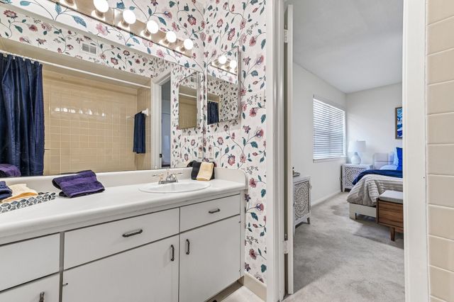 6017 Milton Street 137, Dallas, TX 75206