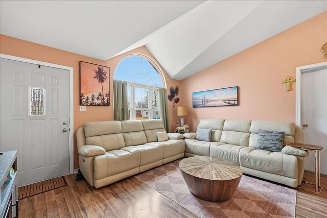 2258 Iris Street, Portage, IN 46368