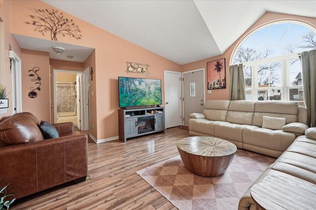 2258 Iris Street, Portage, IN 46368