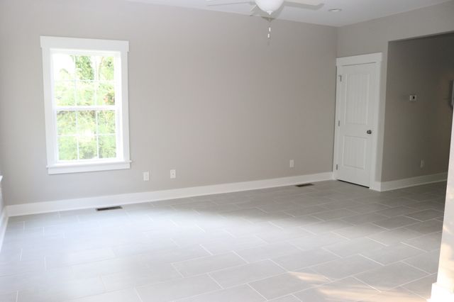721 Poplar St, Columbia, TN 38401