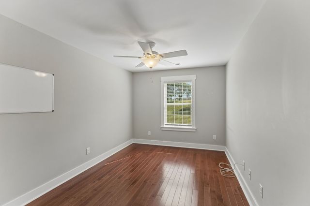721 Poplar St, Columbia, TN 38401