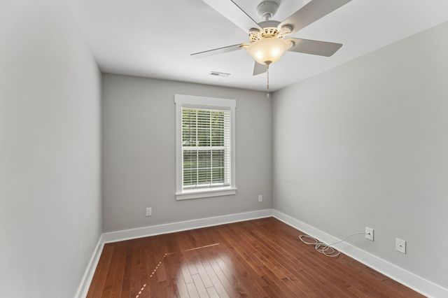 721 Poplar St, Columbia, TN 38401