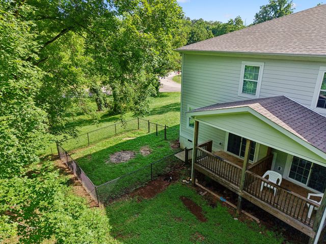 721 Poplar St, Columbia, TN 38401