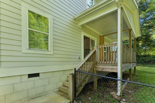 721 Poplar St, Columbia, TN 38401