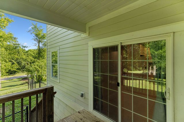 721 Poplar St, Columbia, TN 38401
