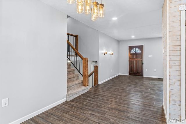 4161 Lakeview Drive, Hillsboro, MO 63050