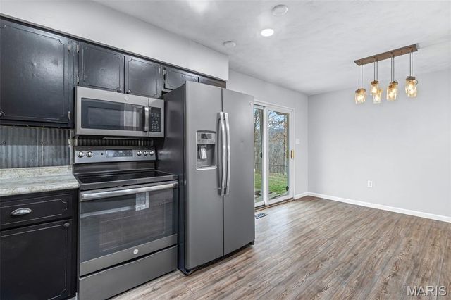 4161 Lakeview Drive, Hillsboro, MO 63050