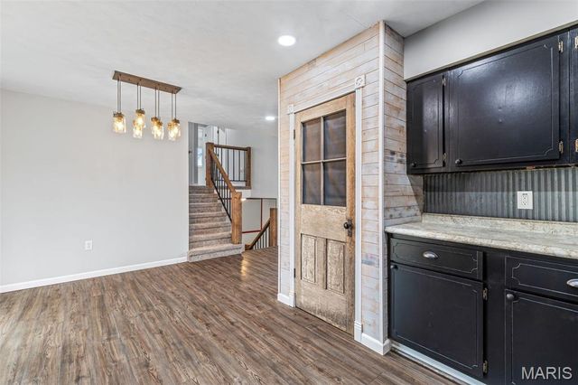 4161 Lakeview Drive, Hillsboro, MO 63050