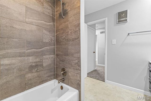 4161 Lakeview Drive, Hillsboro, MO 63050