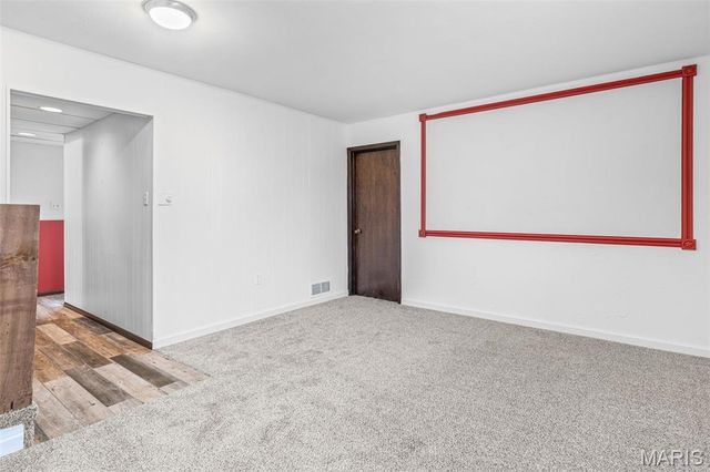 4161 Lakeview Drive, Hillsboro, MO 63050