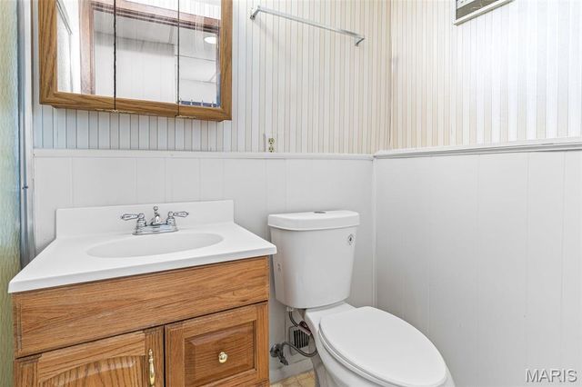 4161 Lakeview Drive, Hillsboro, MO 63050