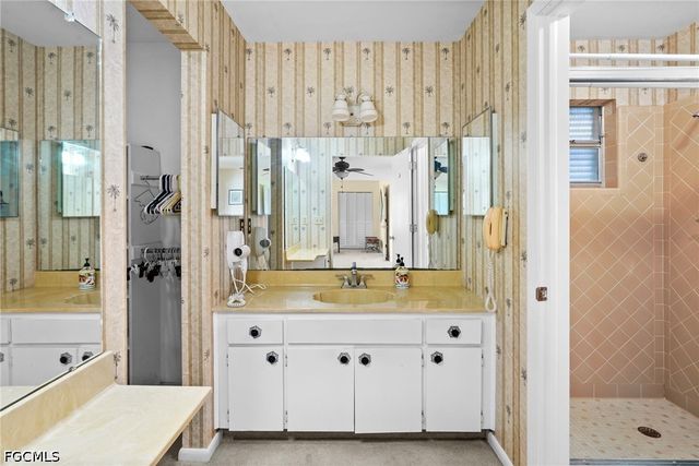 711 Mirror Lakes DR, Lehigh Acres, FL 33974