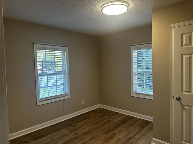 110 CATFISH LN, Crump, TN 38327