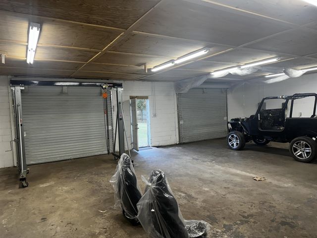 110 CATFISH LN, Crump, TN 38327