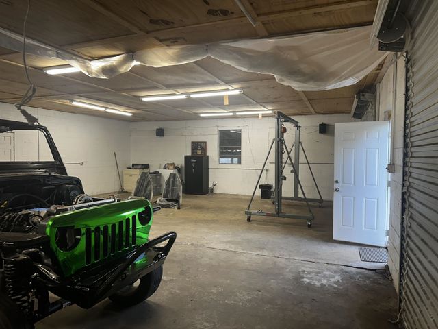 110 CATFISH LN, Crump, TN 38327