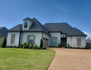 60 MISTY MEADOW LN, Oakland, TN 38060