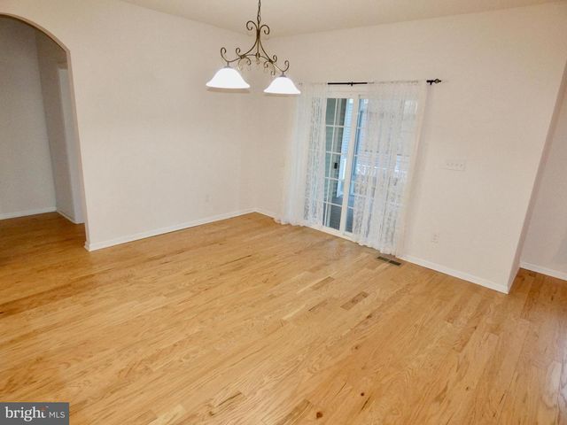 215 MILL POND AVE, Milton, DE 19968