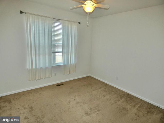 215 MILL POND AVE, Milton, DE 19968