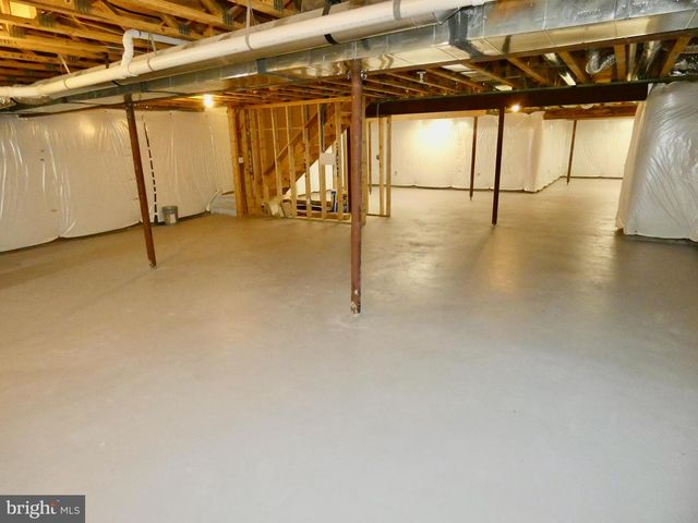 215 MILL POND AVE, Milton, DE 19968