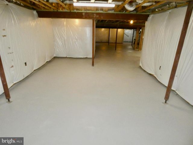 215 MILL POND AVE, Milton, DE 19968