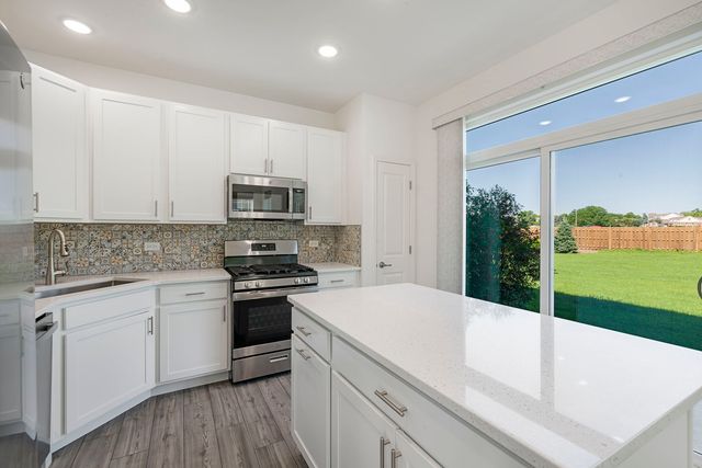 2001 Stuttle Road, Batavia, IL 60510