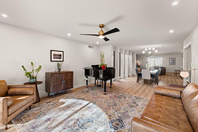 3315 E MALAPAI Drive, Phoenix, AZ 85028