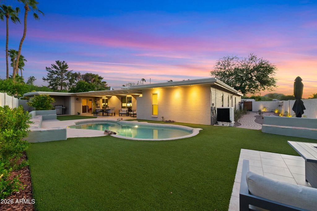 3315 E MALAPAI Drive, Phoenix, AZ 85028 — photo 5