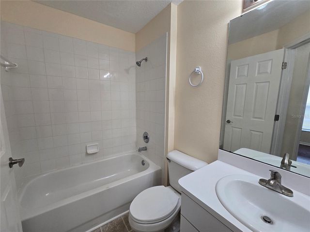 545 SUMMER SAILS DRIVE, Valrico, FL 33594