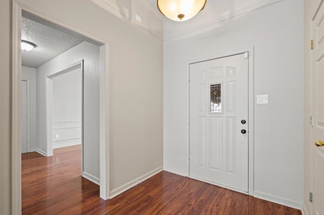 1301 WOLF LAIR DR, Collierville, TN 38017