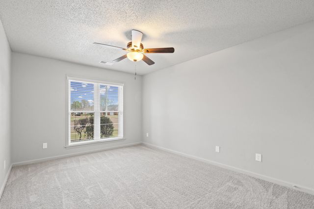 1301 WOLF LAIR DR, Collierville, TN 38017