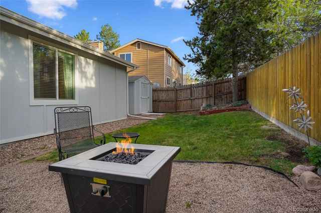 2741 S Salida Way S, Aurora, CO 80013