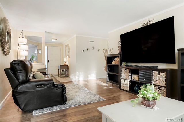 2741 S Salida Way S, Aurora, CO 80013