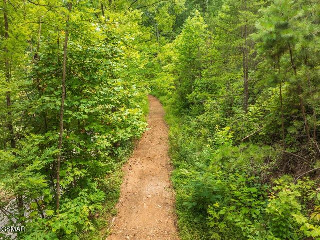 2119 Spurling Road Road, Sevierville, TN 37862