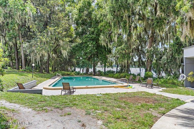 2628 SW 14TH Drive 326, Gainesville, FL 32608