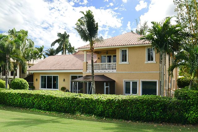 7355 Mandarin Drive, Boca Raton, FL 33433