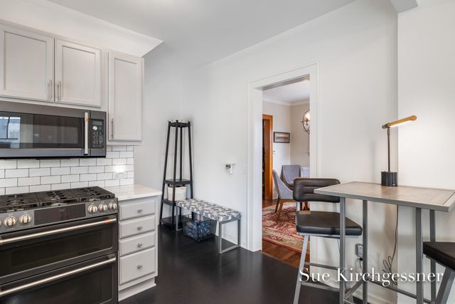 674 Lovett Avenue Se, East Grand Rapids, MI 49506