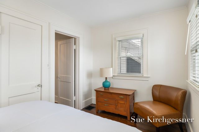 674 Lovett Avenue Se, East Grand Rapids, MI 49506