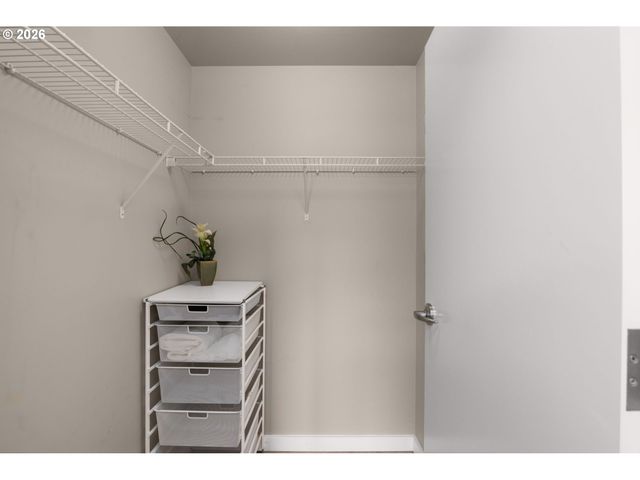 1930 S RIVER Dr W605, Portland, OR 97201