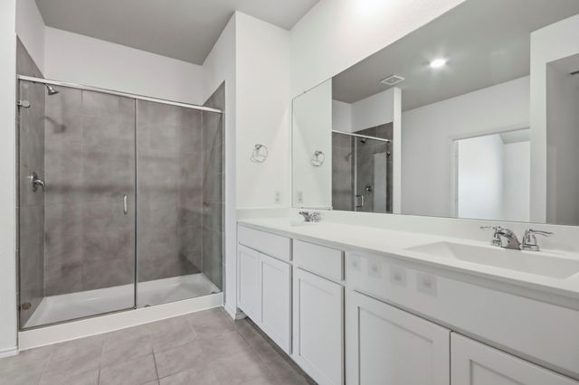 515 High Holly Circle, Magnolia, TX 77354