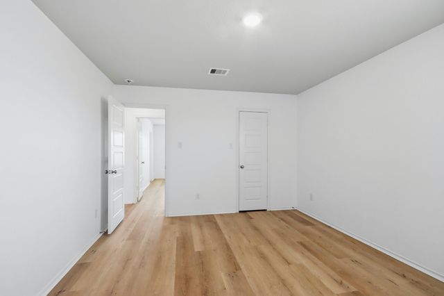 515 High Holly Circle, Magnolia, TX 77354