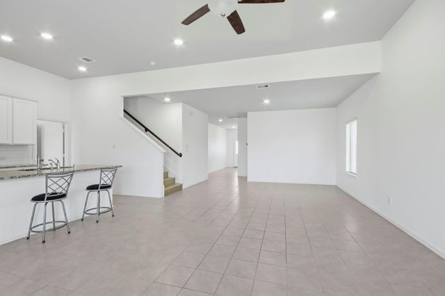 515 High Holly Circle, Magnolia, TX 77354