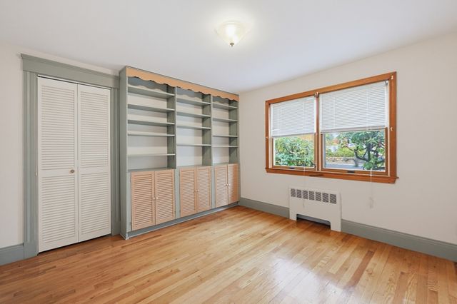 486 Belknap Rd, Framingham, MA 01701
