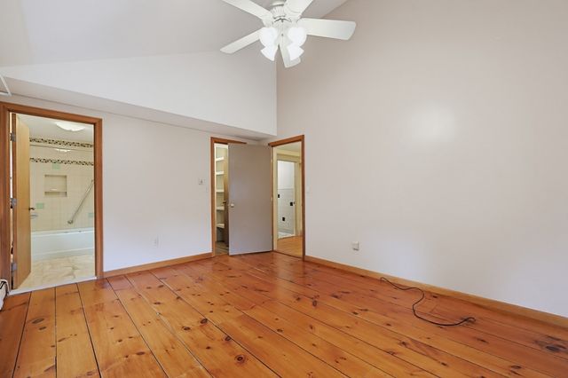 486 Belknap Rd, Framingham, MA 01701