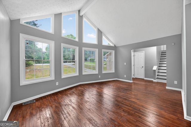 1902 Woods Court, Riverdale, GA 30296