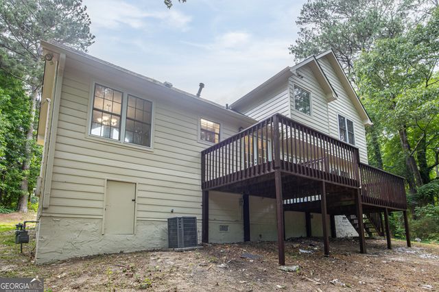 1902 Woods Court, Riverdale, GA 30296