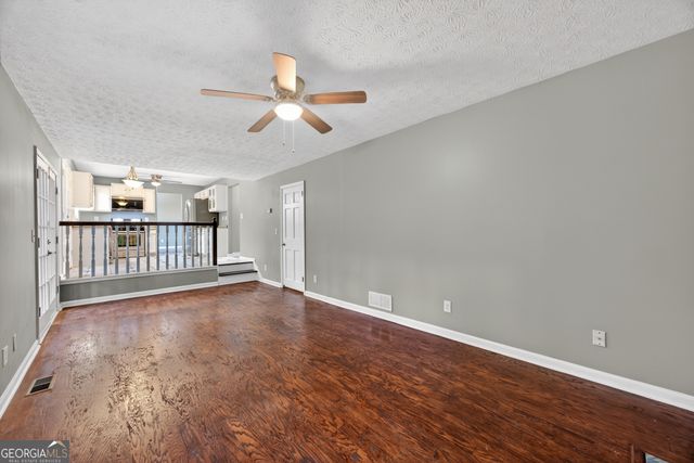 1902 Woods Court, Riverdale, GA 30296