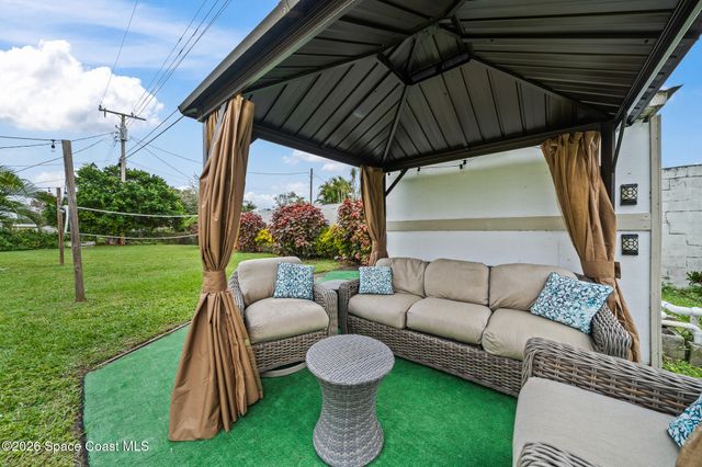 295 Spruce Avenue, Merritt Island, FL 32953