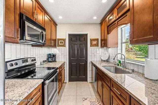 295 Spruce Avenue, Merritt Island, FL 32953