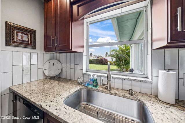 295 Spruce Avenue, Merritt Island, FL 32953