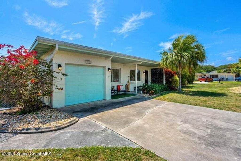 295 Spruce Avenue, Merritt Island, FL 32953